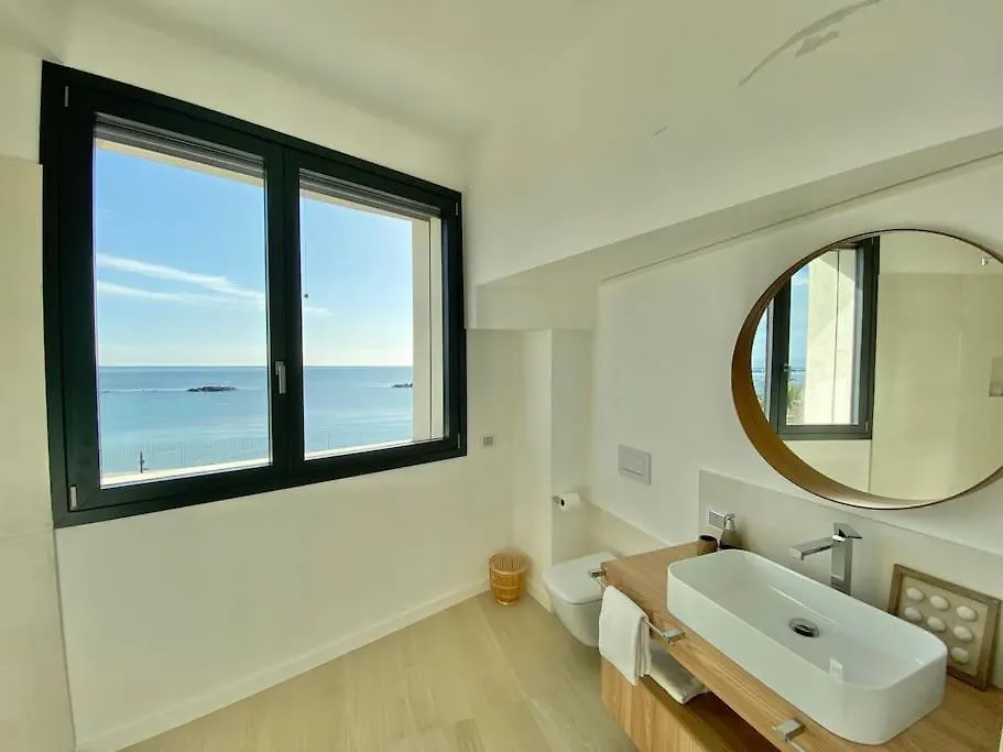 Fenandgi Luxury Hospitality At Its Finest ! Hotel Porto Columbu - Perd'E Sali Guest house