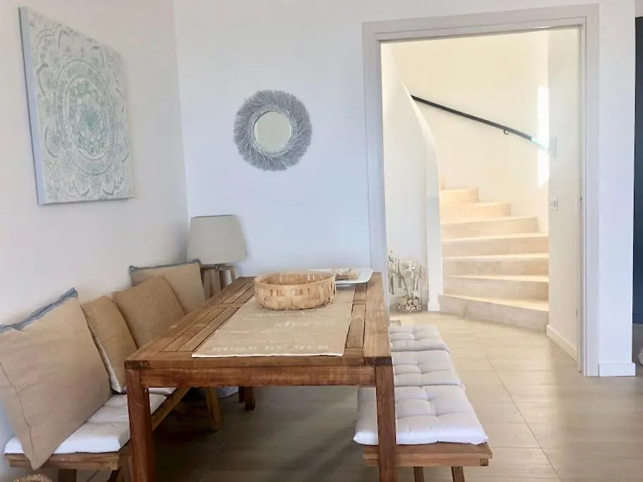 Fenandgi Luxury Hospitality At Its Finest ! Hotel Porto Columbu - Perd'E Sali Guest house