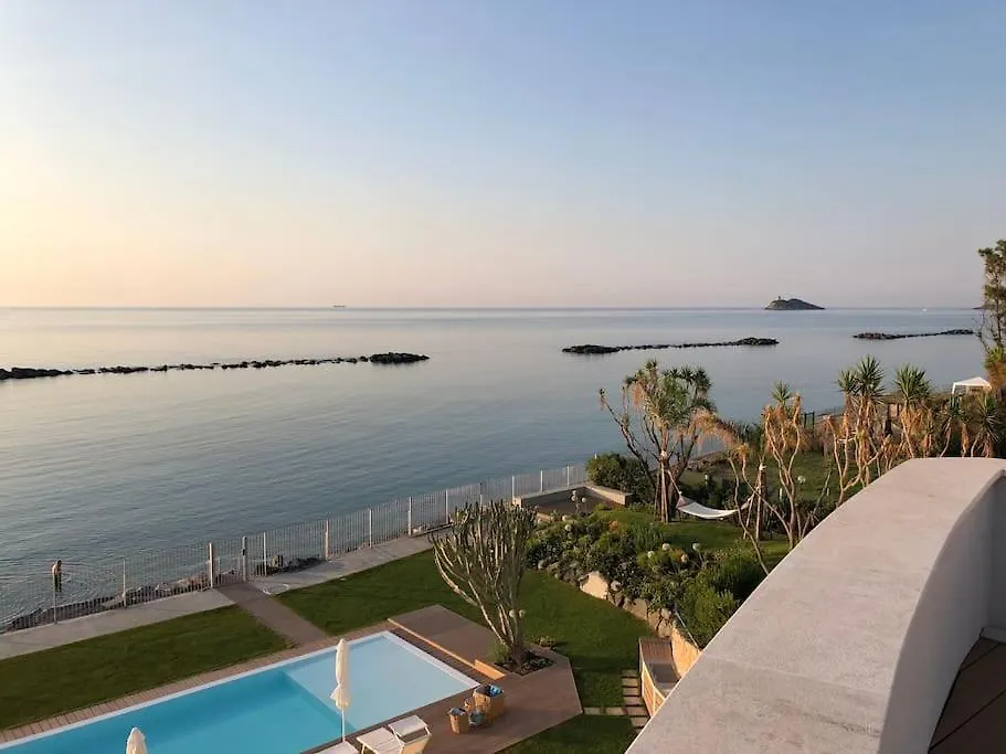 Guest house Fenandgi Luxury Hospitality At Its Finest ! Hotel Porto Columbu - Perd'E Sali